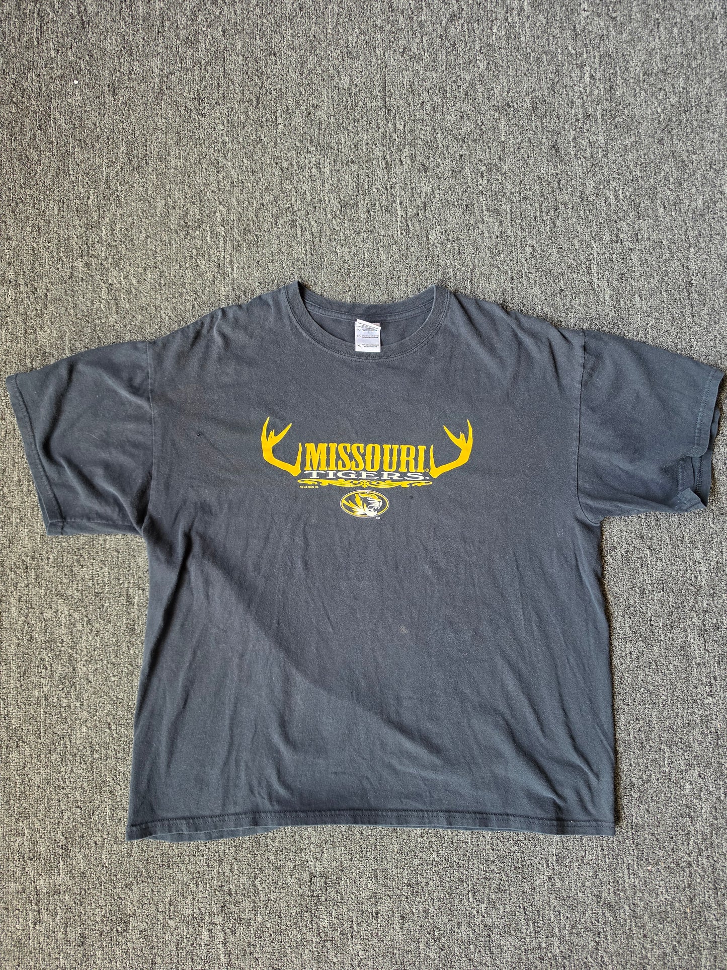 Missouri NCAA Y2K Tee (XL)