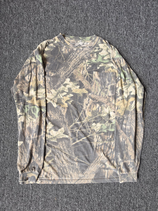 Camouflage Long Sleeve w/Pocket (M)