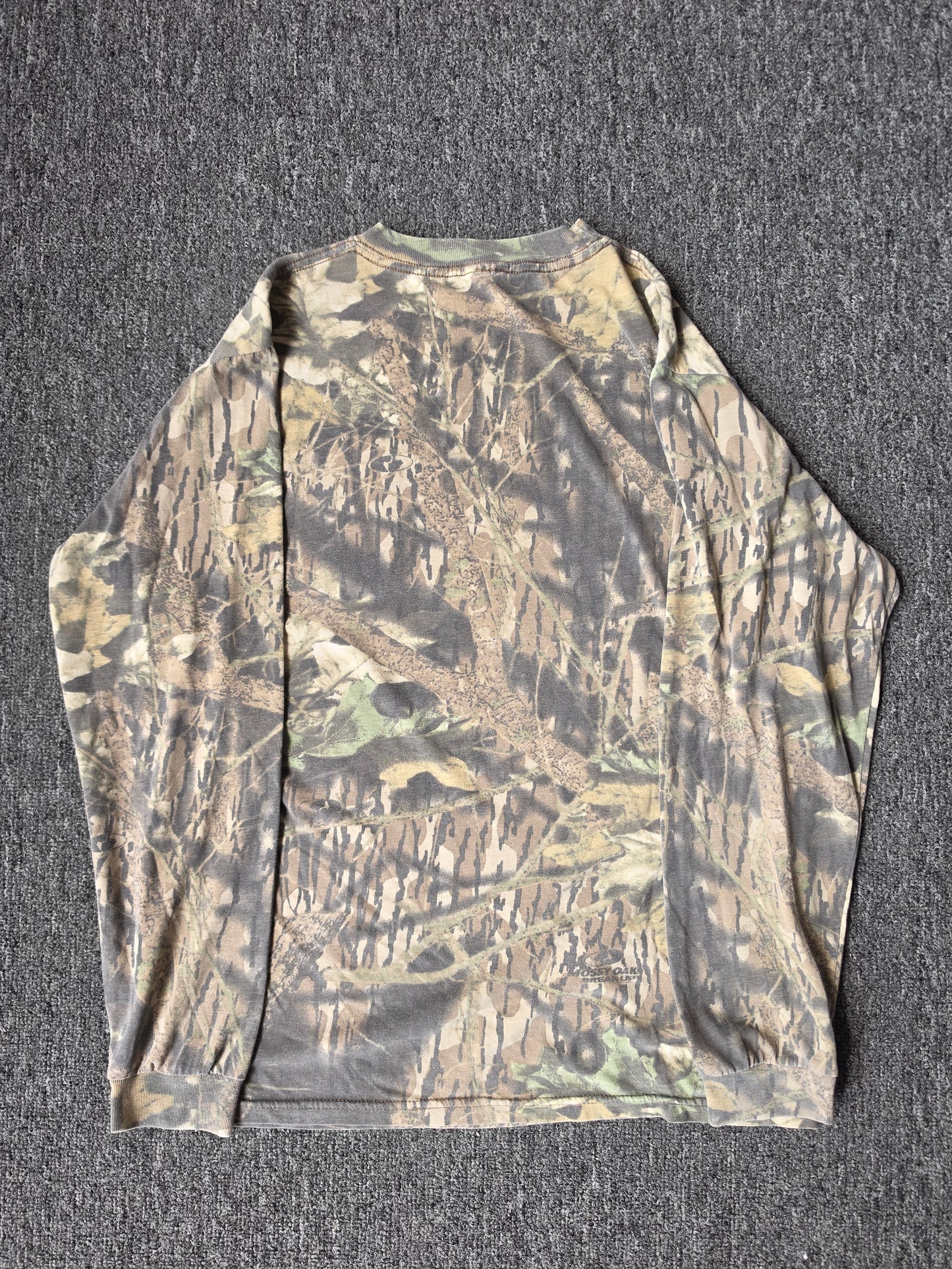 Camouflage Long Sleeve w/Pocket (M)