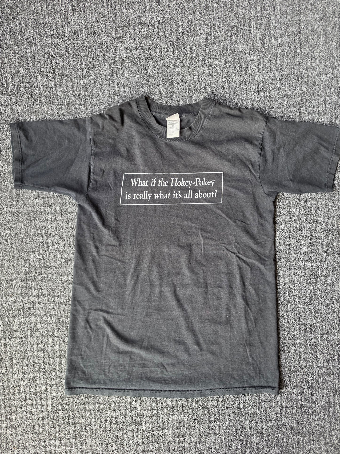 Hokey Pokey 90s Tee (L)