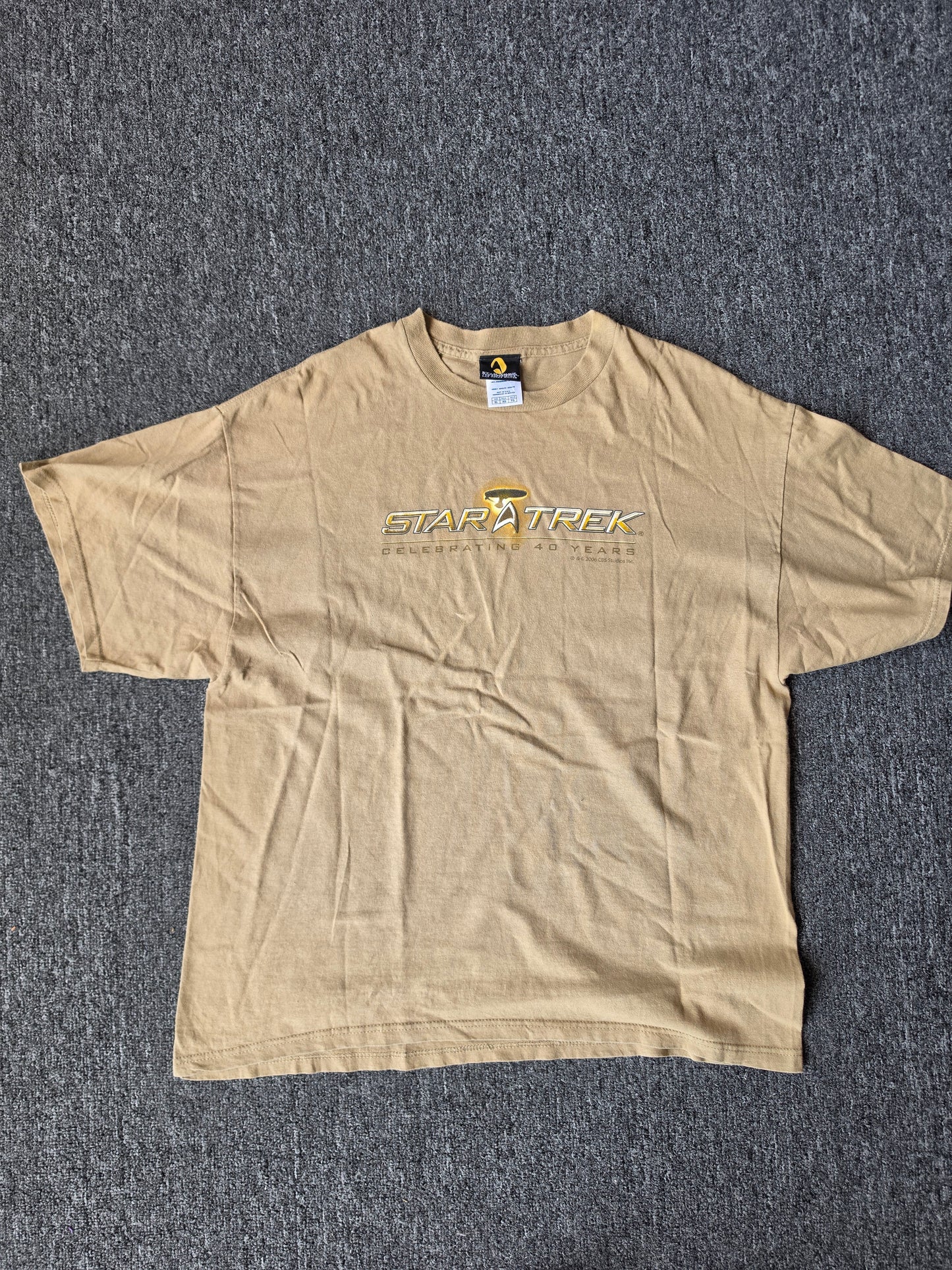 Star Trek 2006 40th Anniversary Tee (XL)