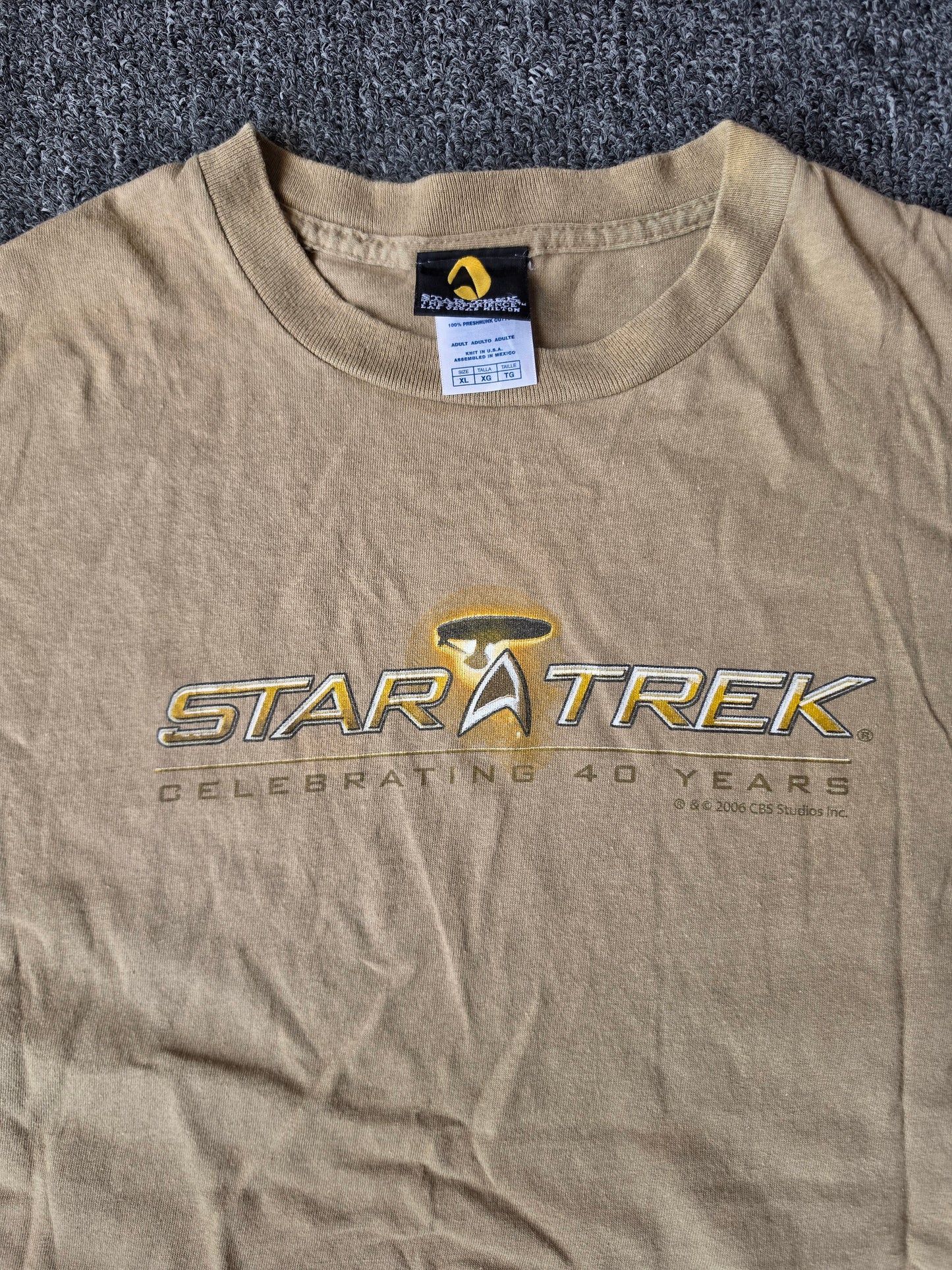 Star Trek 2006 40th Anniversary Tee (XL)