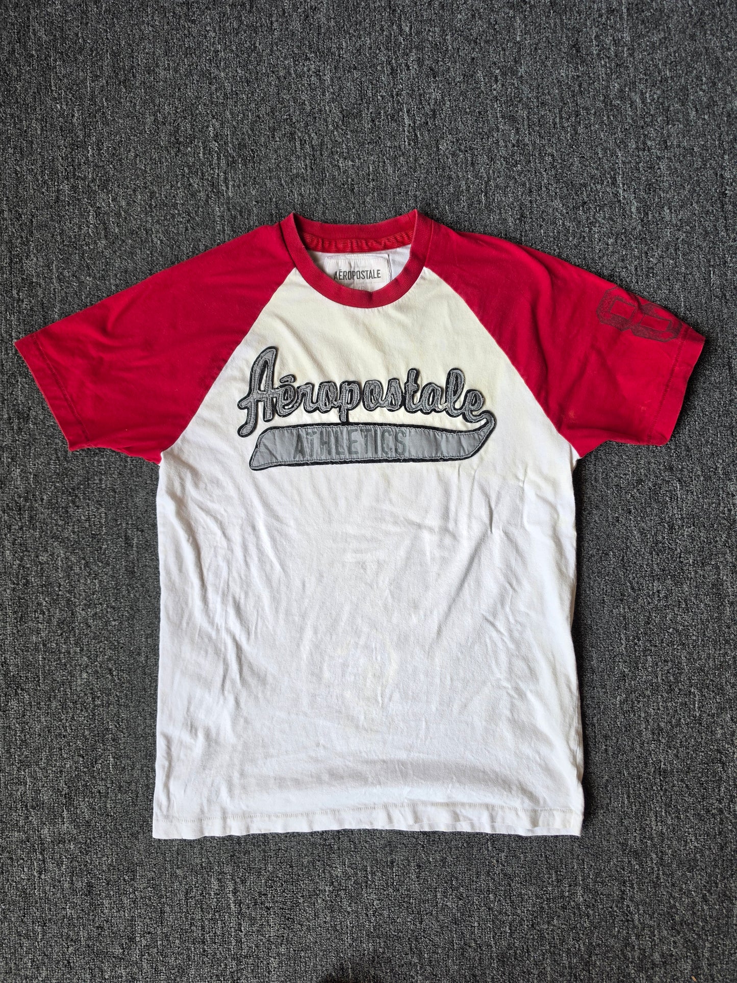 Aeropostale Embroidered Red & White Tee (L)