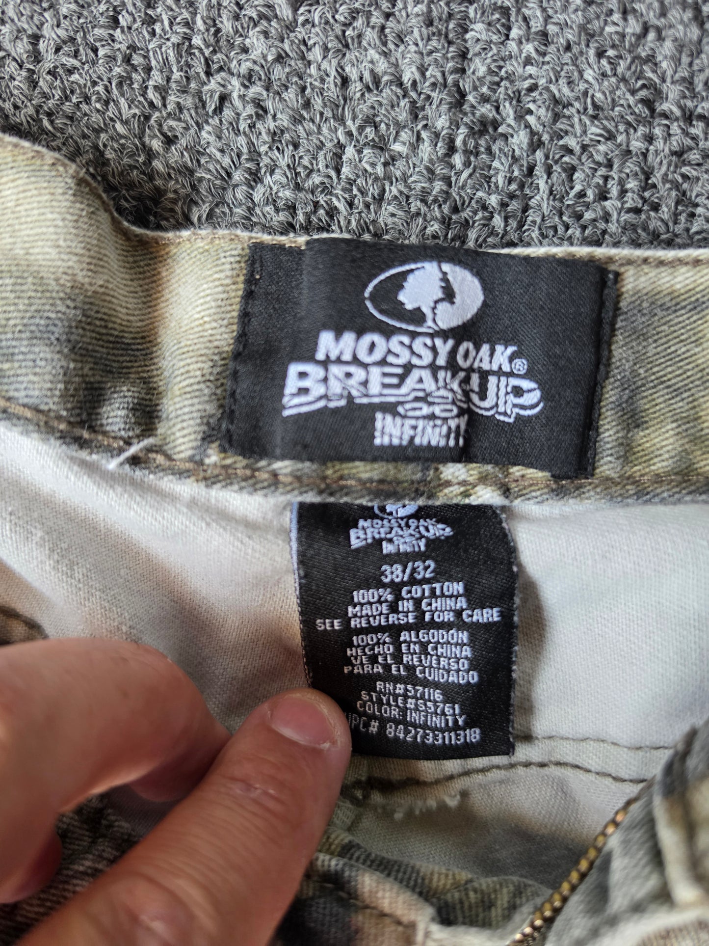 Mossy Oak Break Up Camouflage Pants (38/32)