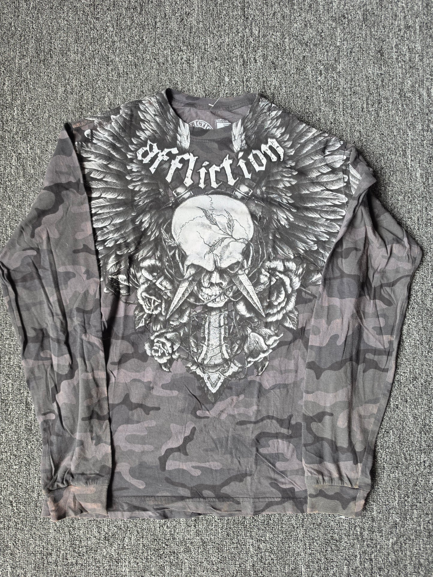 Affliction Y2K Skull & Wings Long Sleeve (M)
