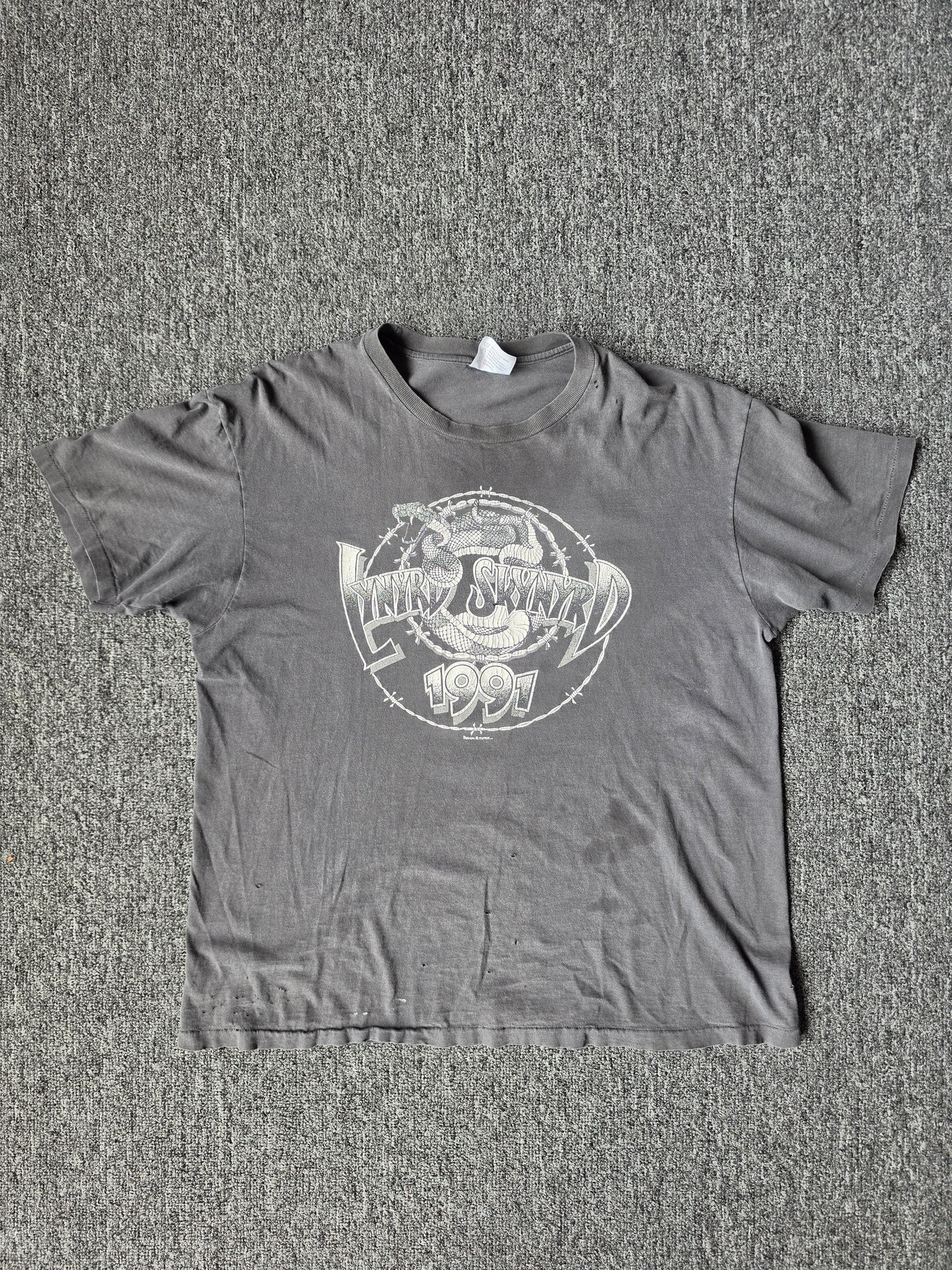 Lynyrd Skynard 1991 Distressed Band Tee (XL)
