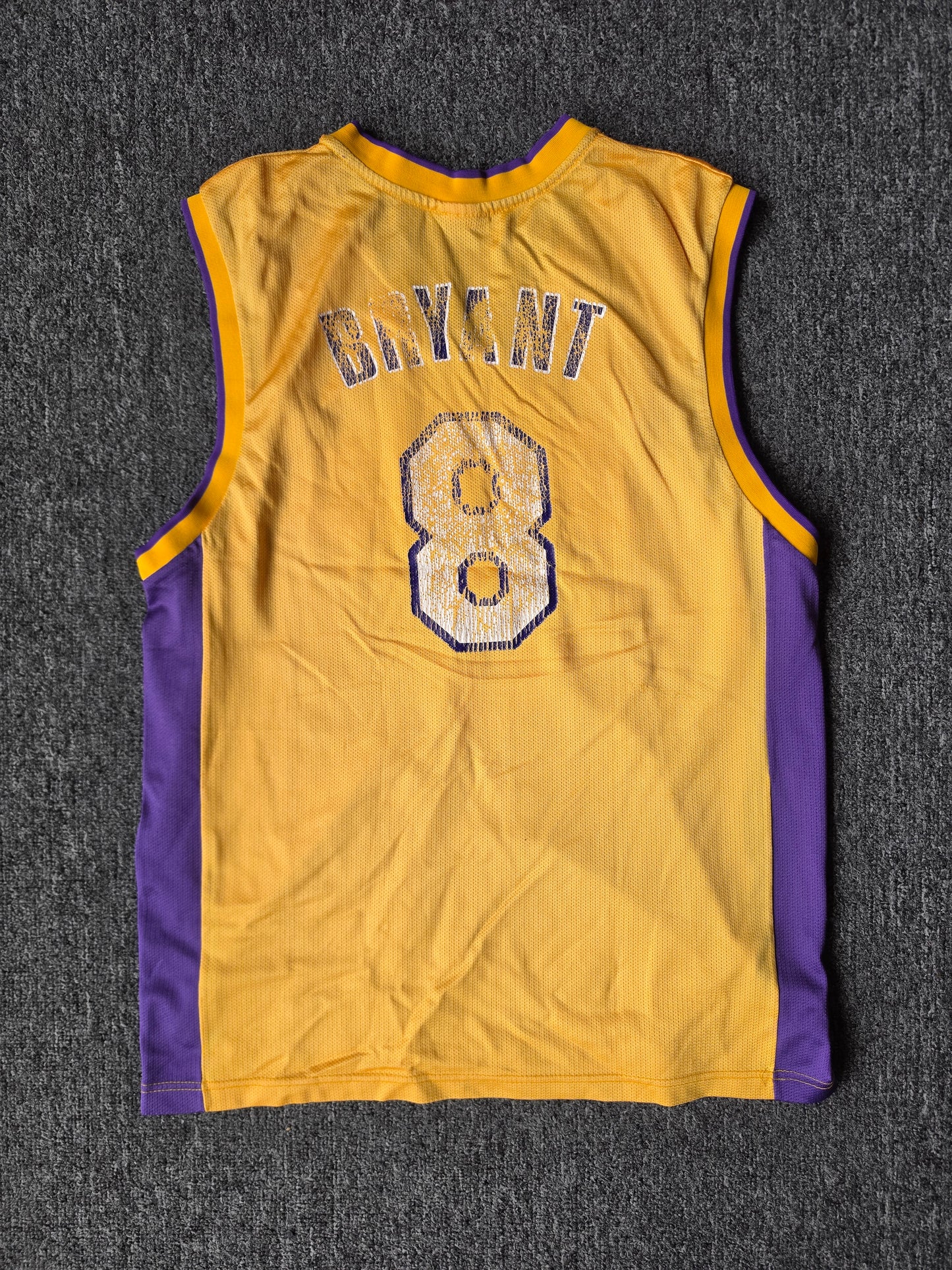 Kobe Bryant #8 - 90s Distressed Lakers Jersey (M)