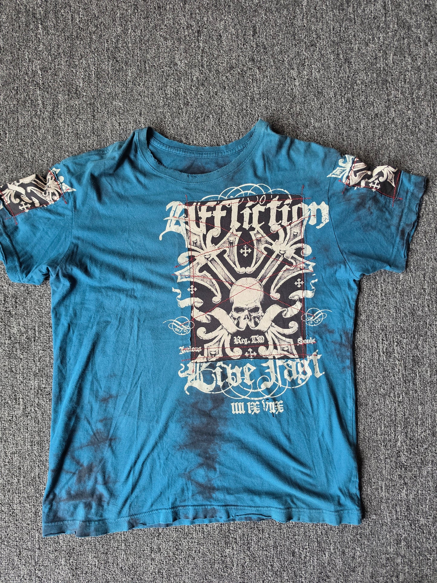 Affliction Live Fast Skull & Wings (M)