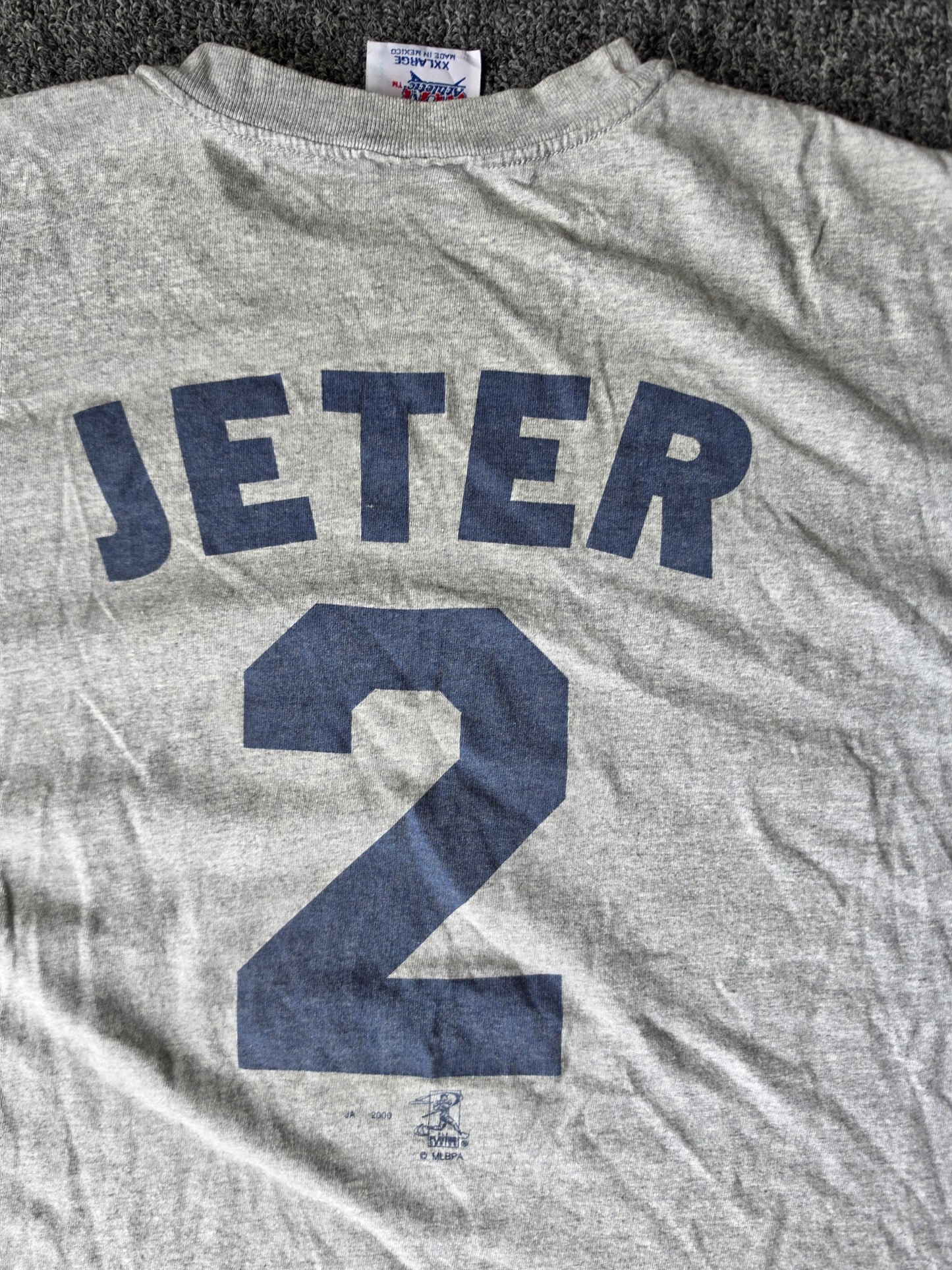 Derek Jeter New York Yankees 2000 Tee (2XL)