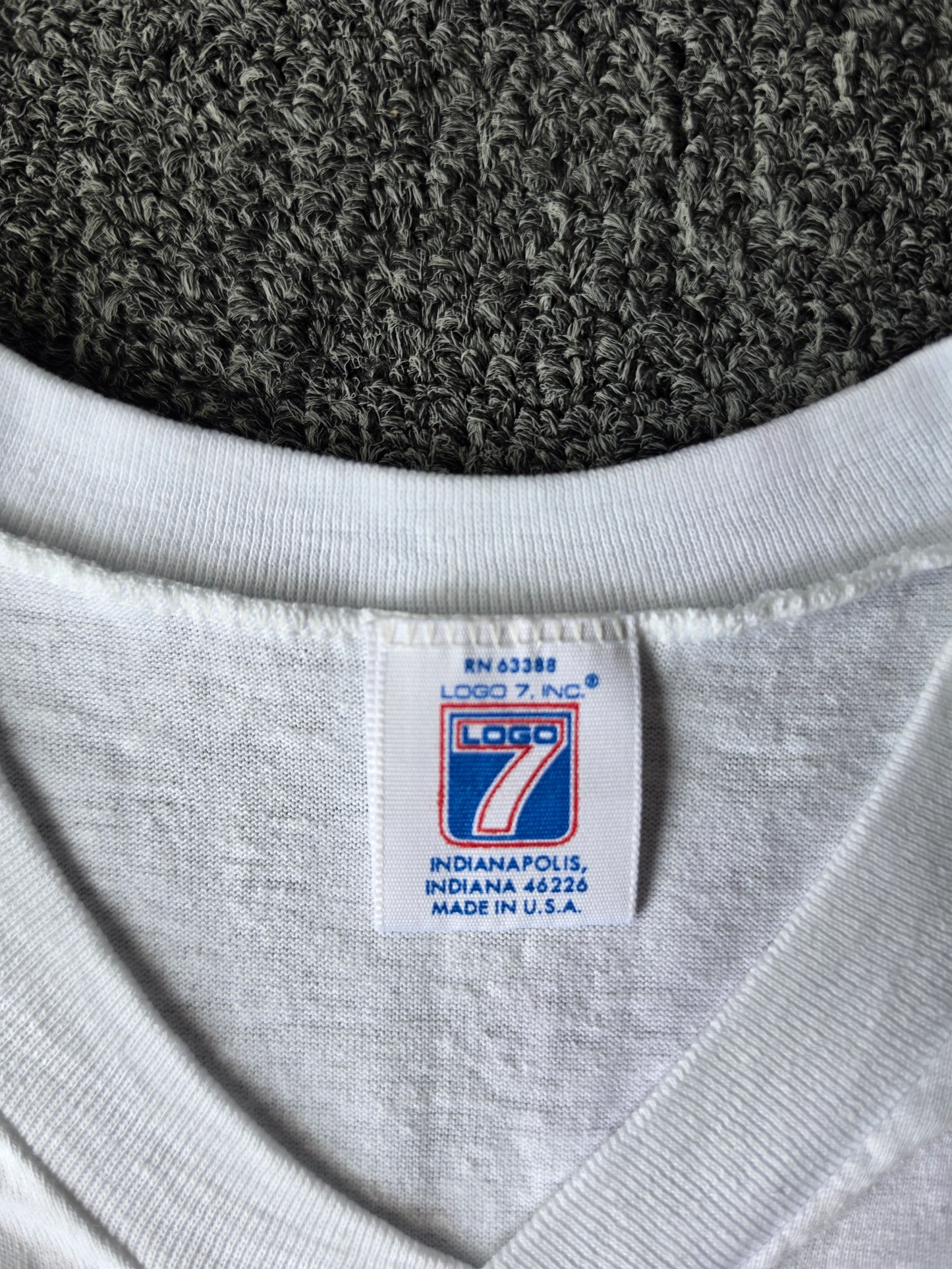 Chicago Bears NFL Logo 7 Tee (L)