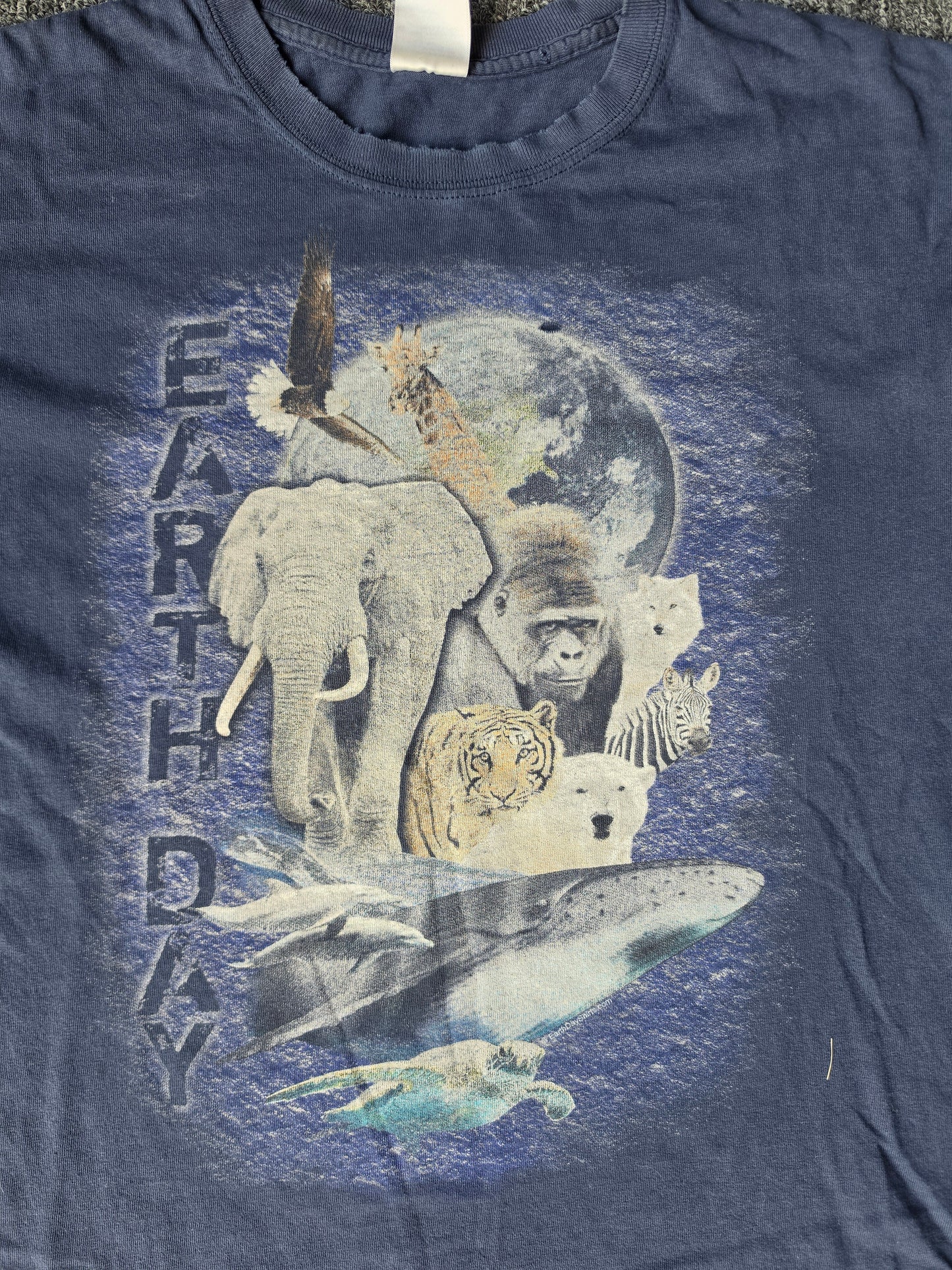 Earth Day Nature Tee (L)
