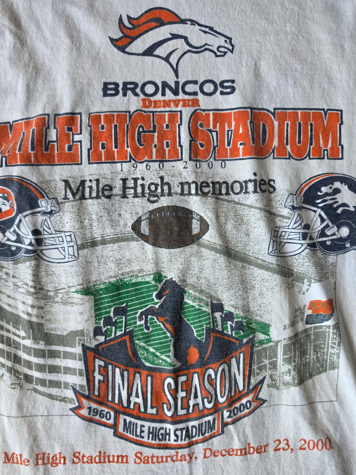 Denver Broncos Mile High Stadium Salute 2000 Long Sleeve (XL)