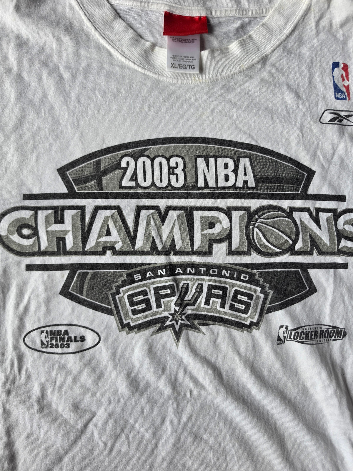 San Antonio Spurs 2003 NBA Champions Tee (XL)