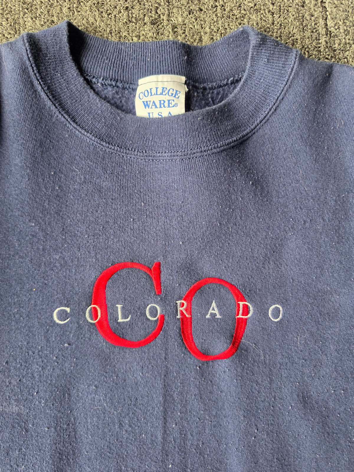 Colorado Embroidered Crew (L)