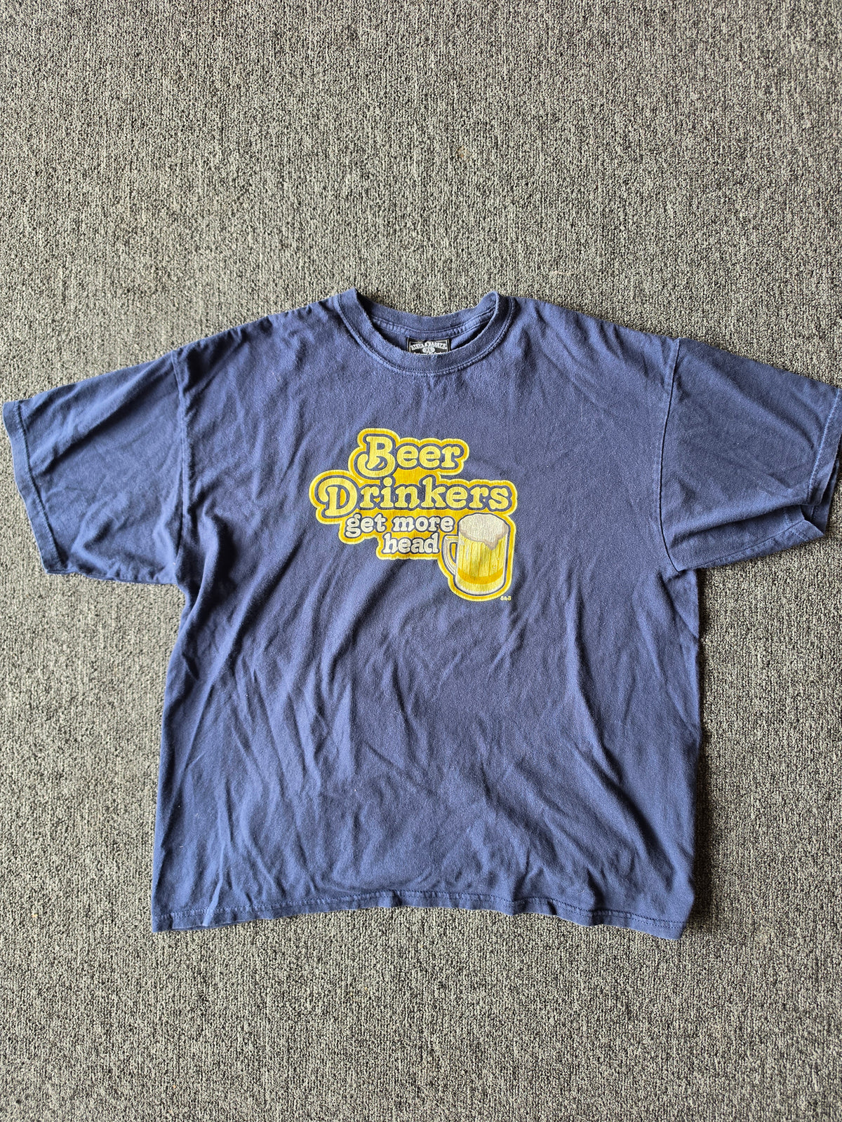 Beer Drinkers Get More Head Funny Tee (L)