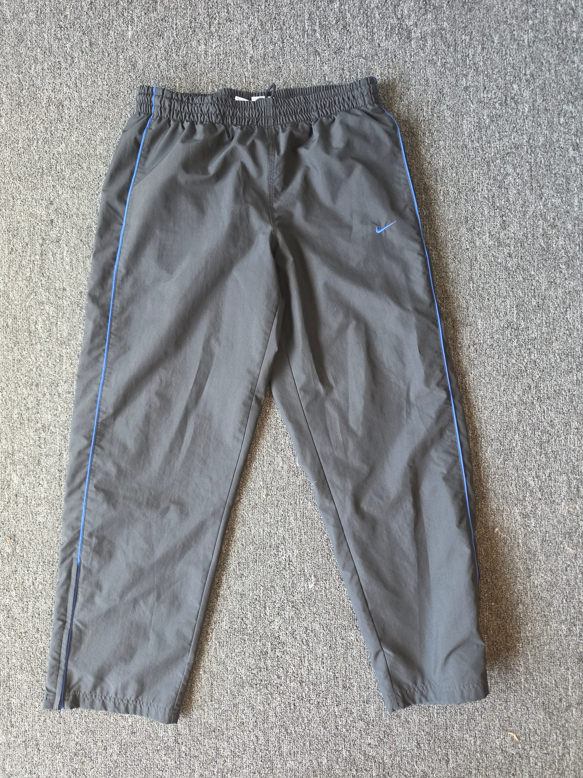 Nike Track Pants w/Blue Lines (XL)