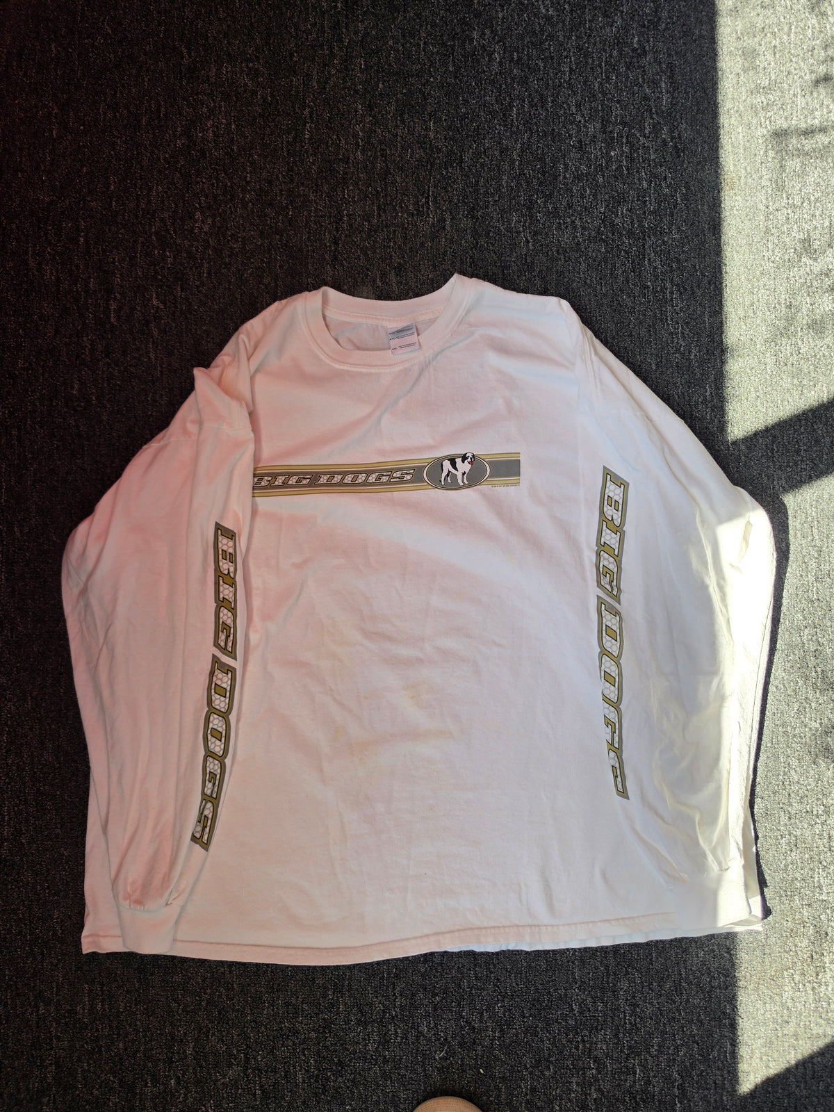 Big Dogs White Long Sleeve (4XL)
