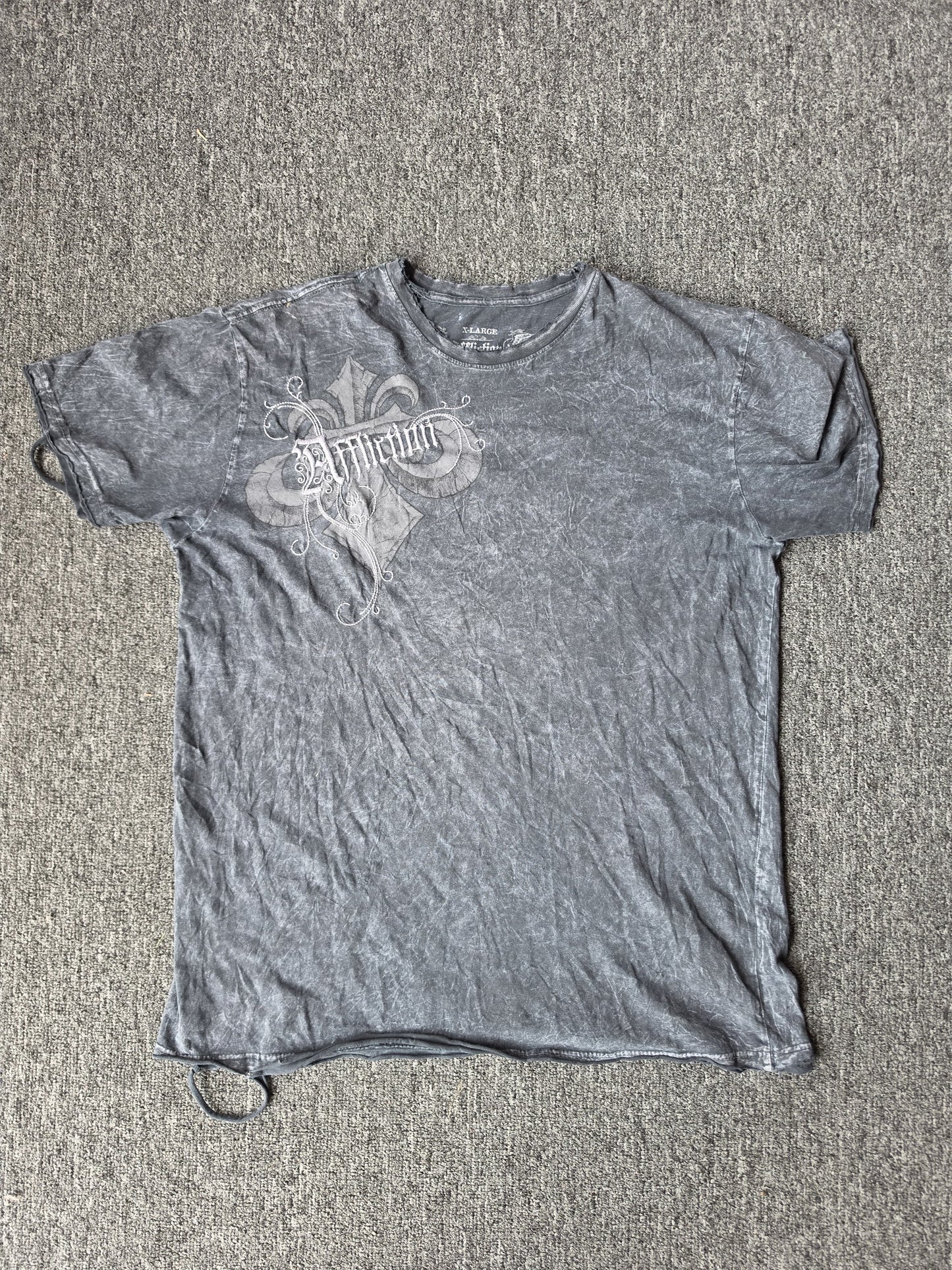 Black Y2K Affliction Tribal Shirt (XL)