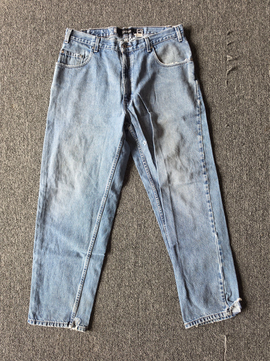 Silvertab 90s Relaxed Fit Levi Denim Jeans (36/30)