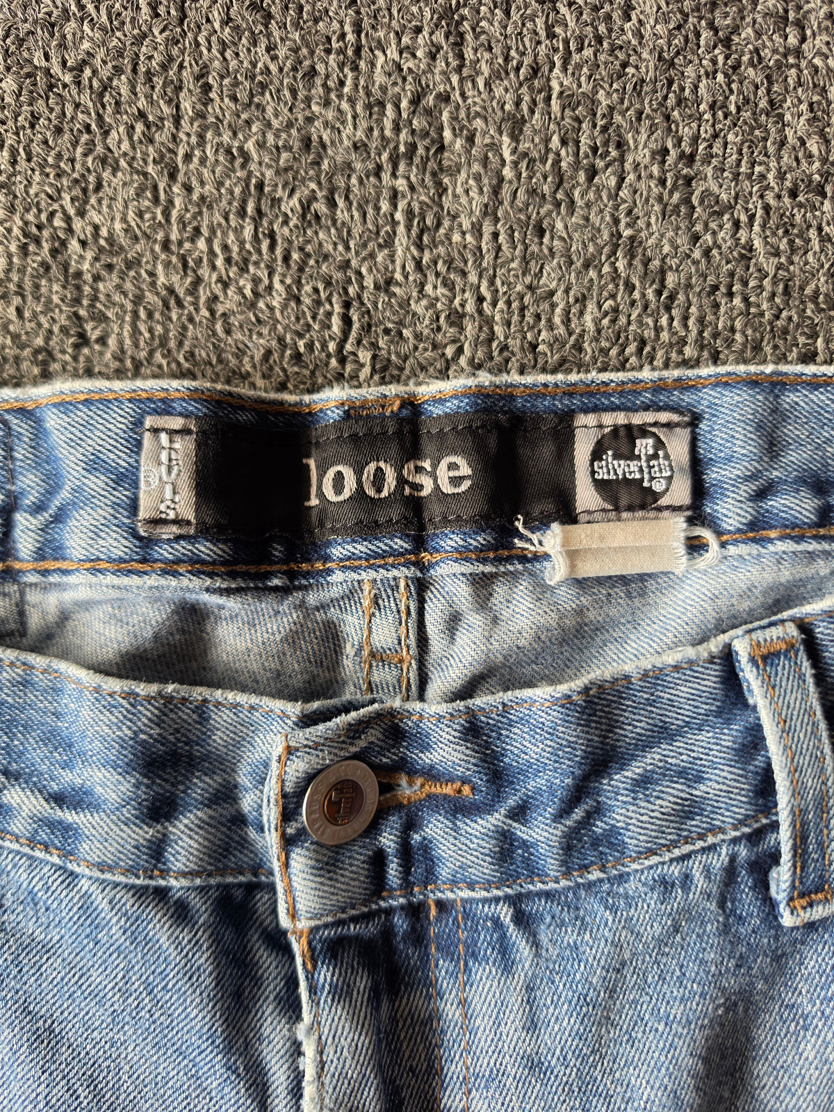 Silvertab 90s Relaxed Fit Levi Denim Jeans (36/30)