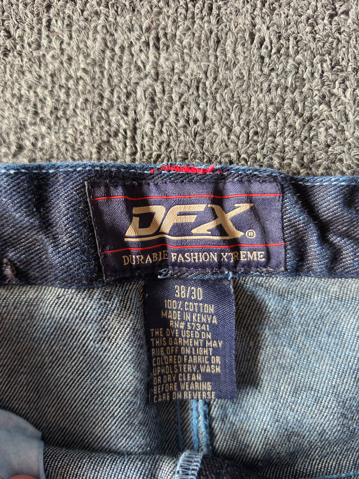 DFX Y2K Baggy Jeans (38/30)