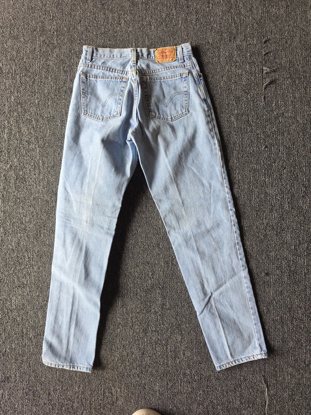 Levis 550 Relaxed Fit Denim Jeans (29/28)