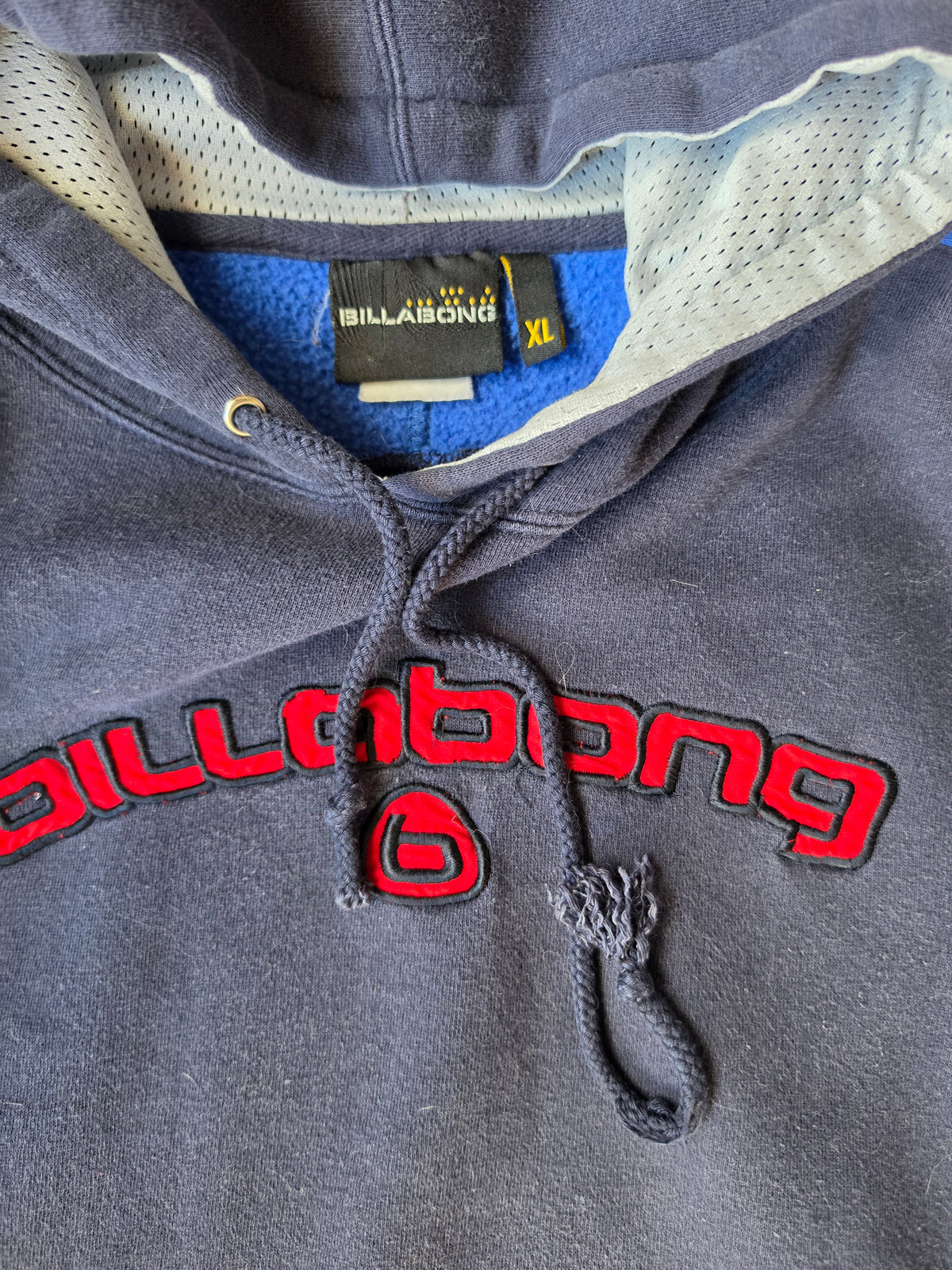 Billabong Embroidered Surf Hoody (XL)