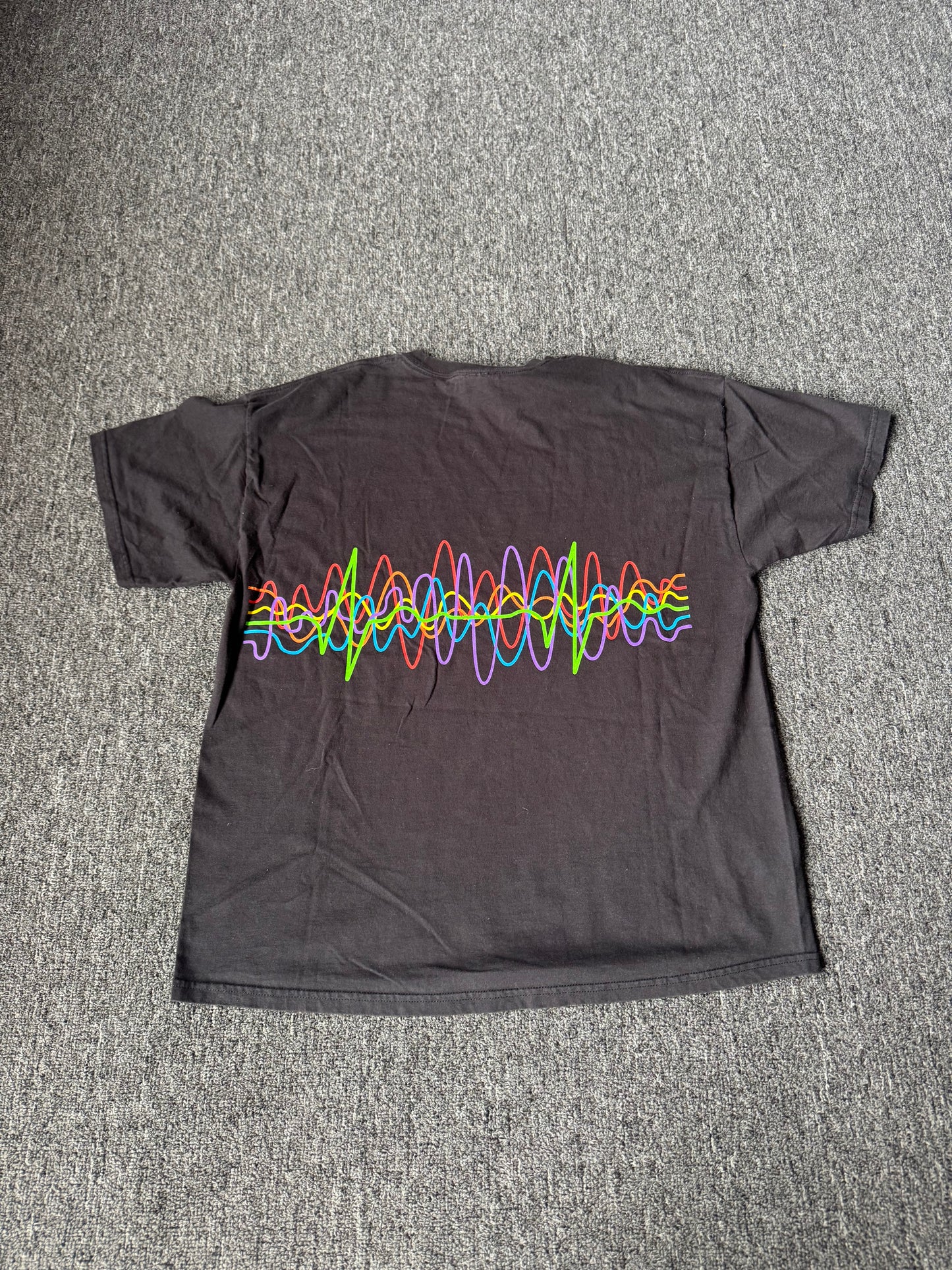 Black Roger Waters Dark Side of the Moon Shirt (XL)