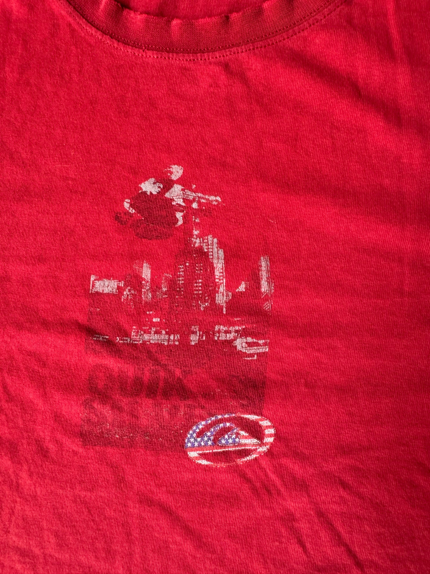 2000s Red Quicksilver Surf Shirt (L)
