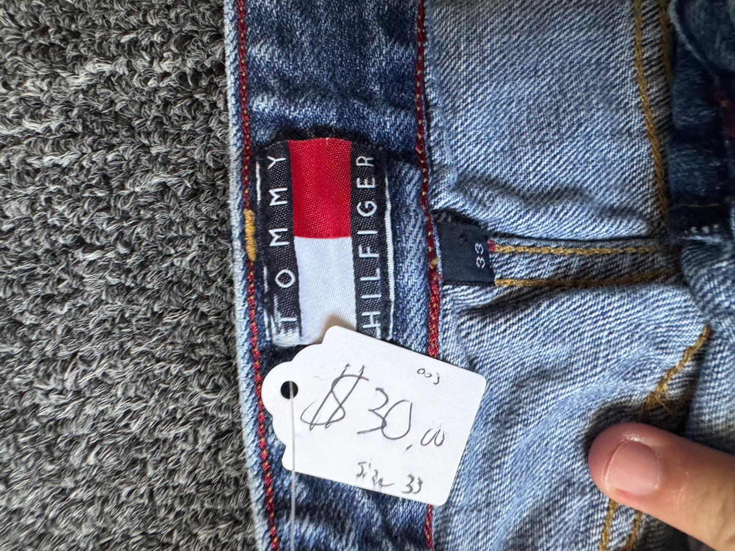 Tommy Hilfiger Cargo Jorts (33)