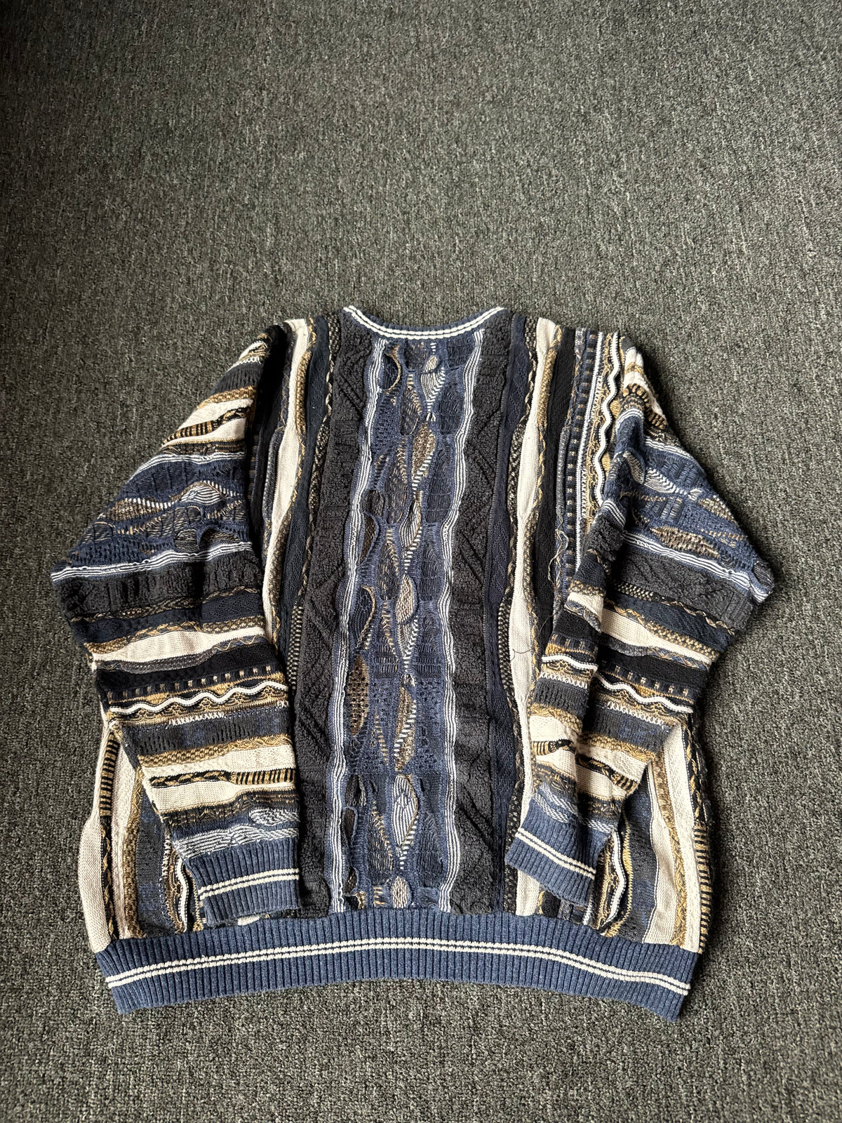 Blue Multicolor Lorenzo Coogi Style Sweater (2XL)