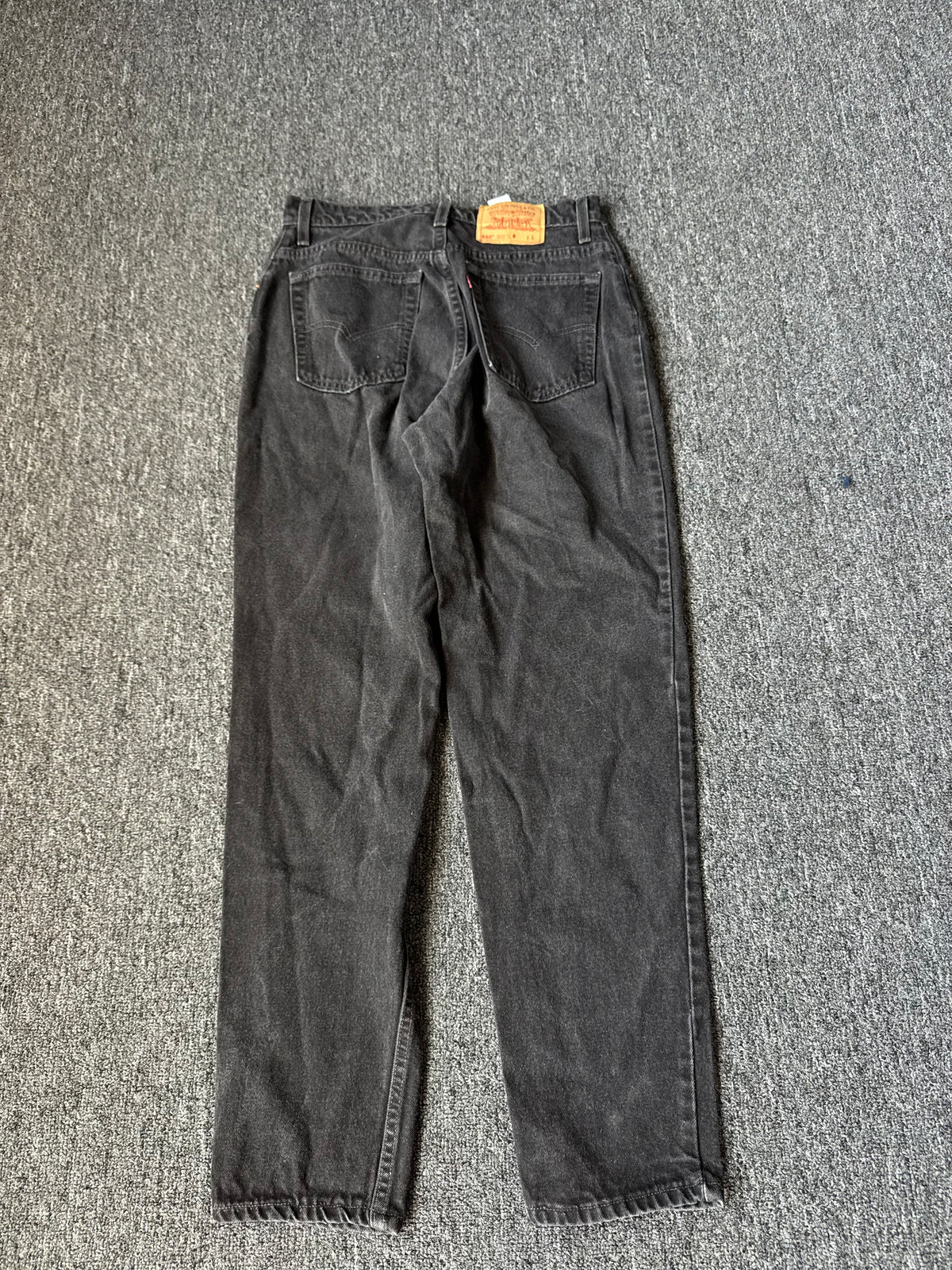 Black Levi’s 550s Denim Jeans (30x32)
