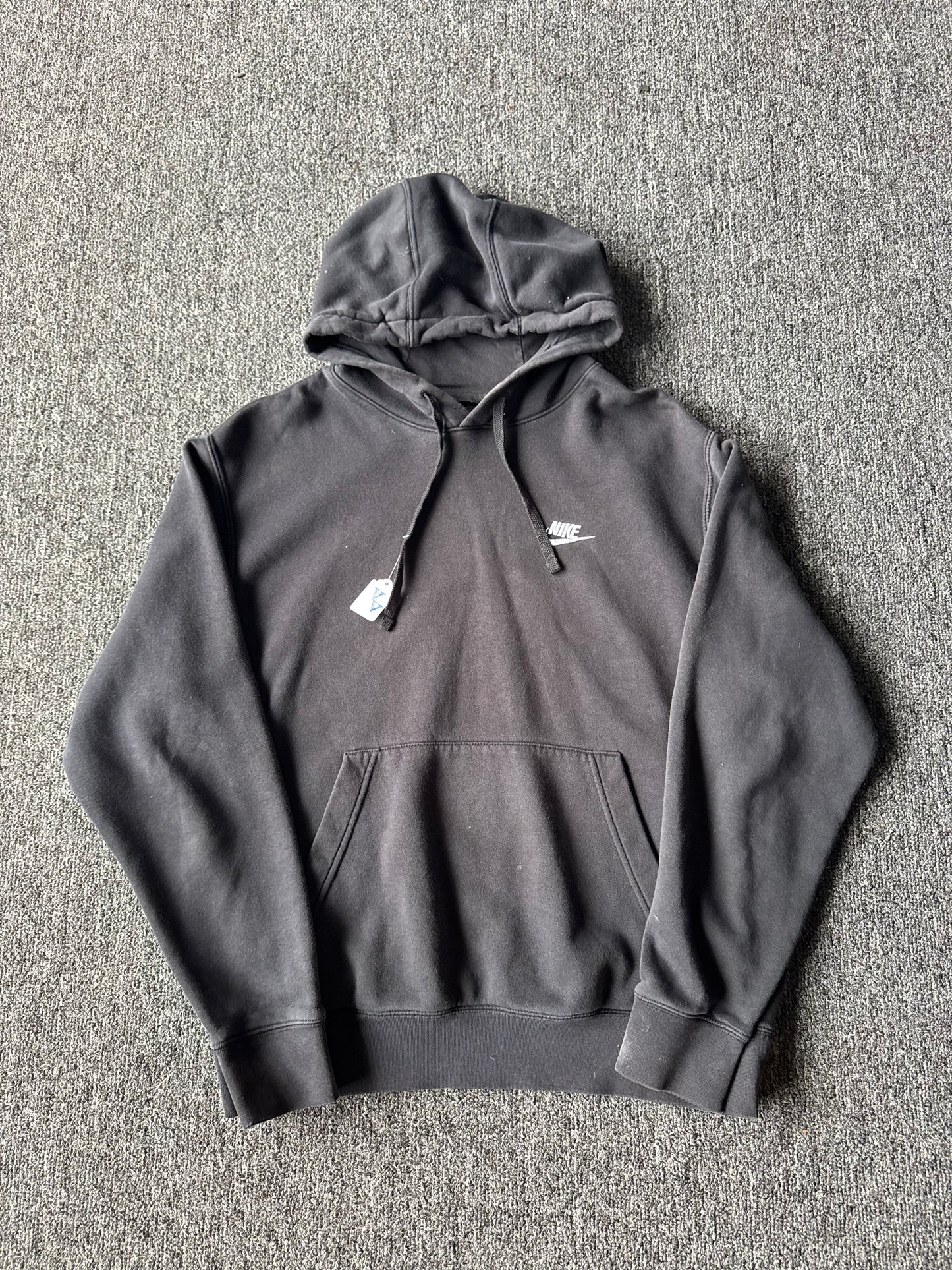 Black Essential Nike Hoodie (M)