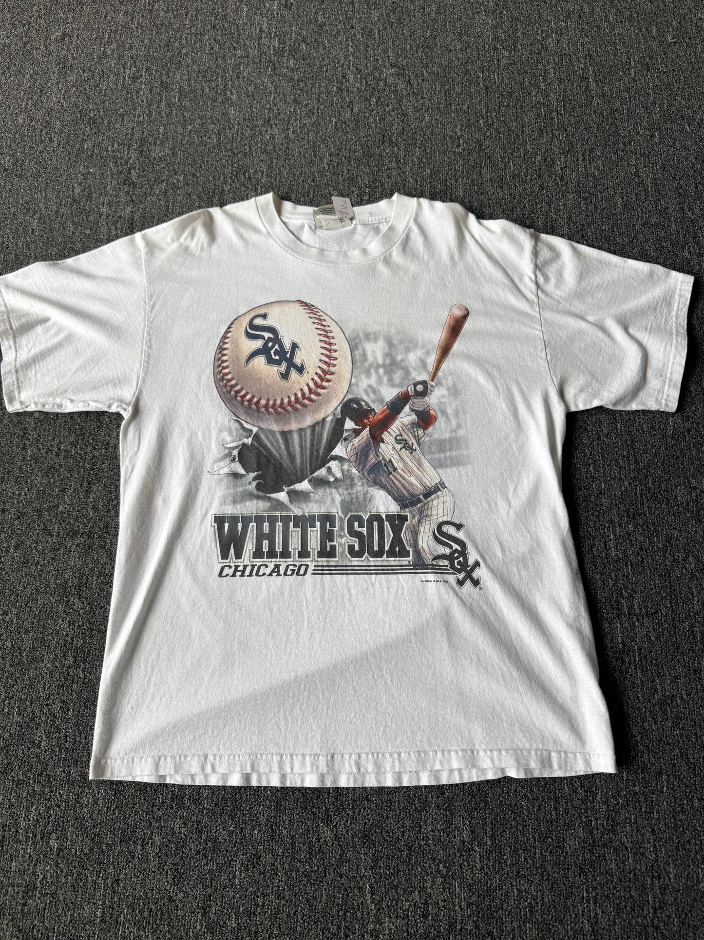 White Chicago White Sox Lee Shirt (XL)