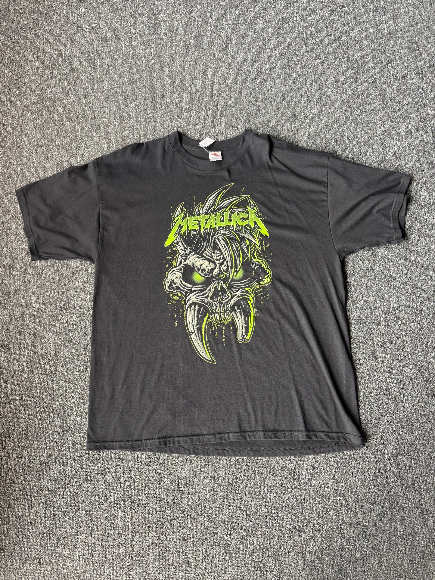 Y2K Metallica Band Shirt (2XL)