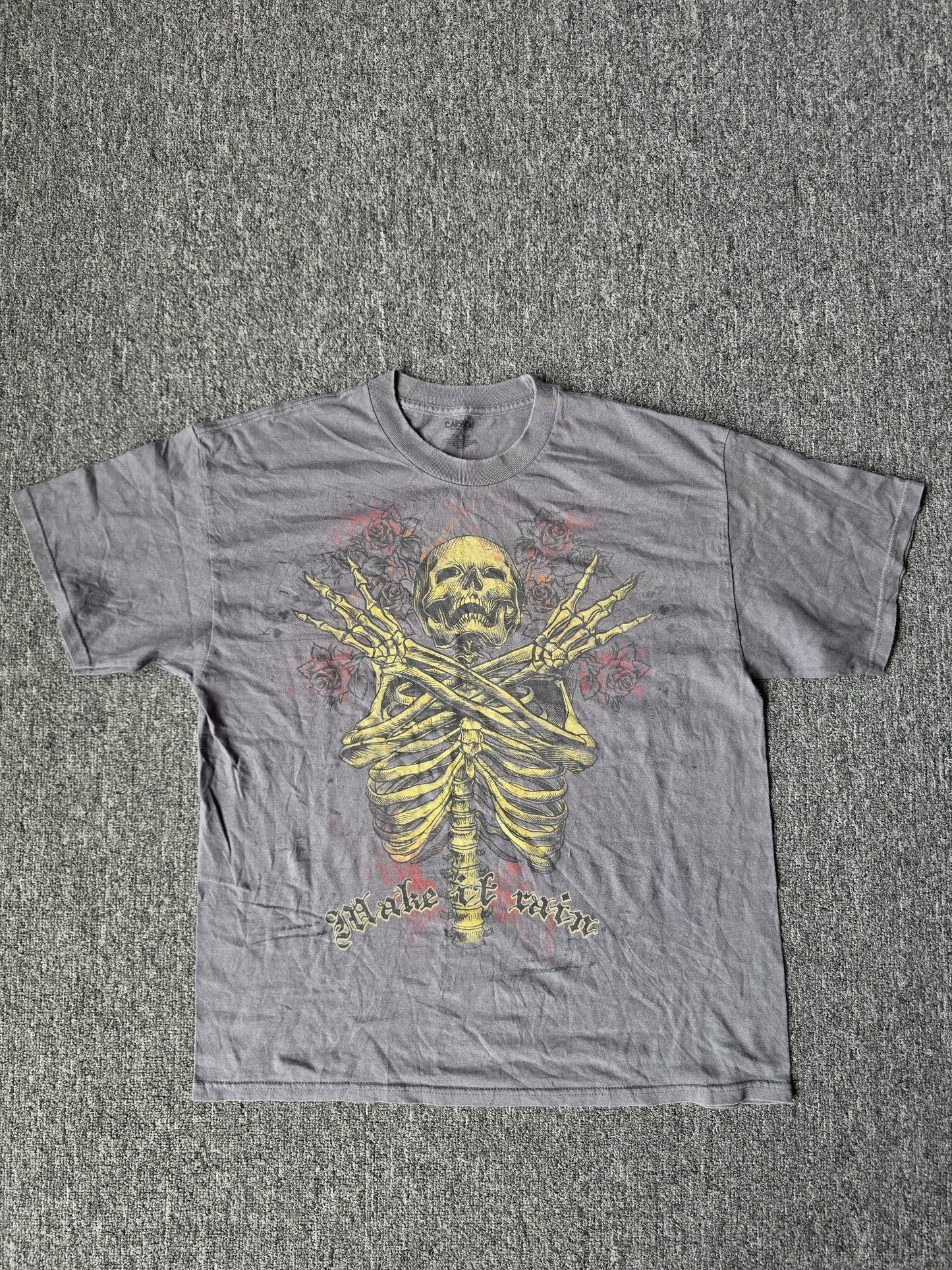 Grey Carbon Skull Rose Y2K Shirt (XL)