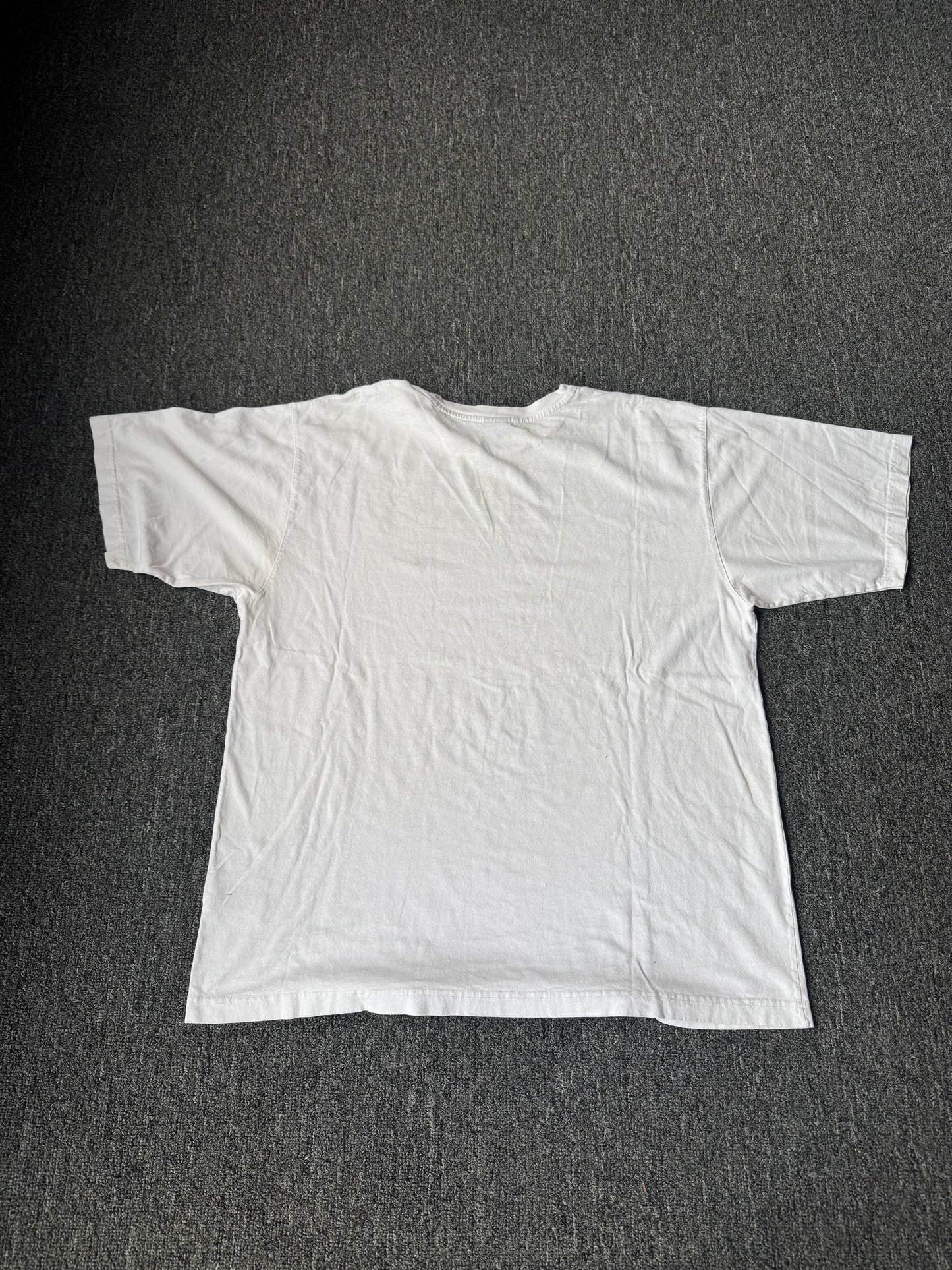 White 90s Nike Shirt (XL)