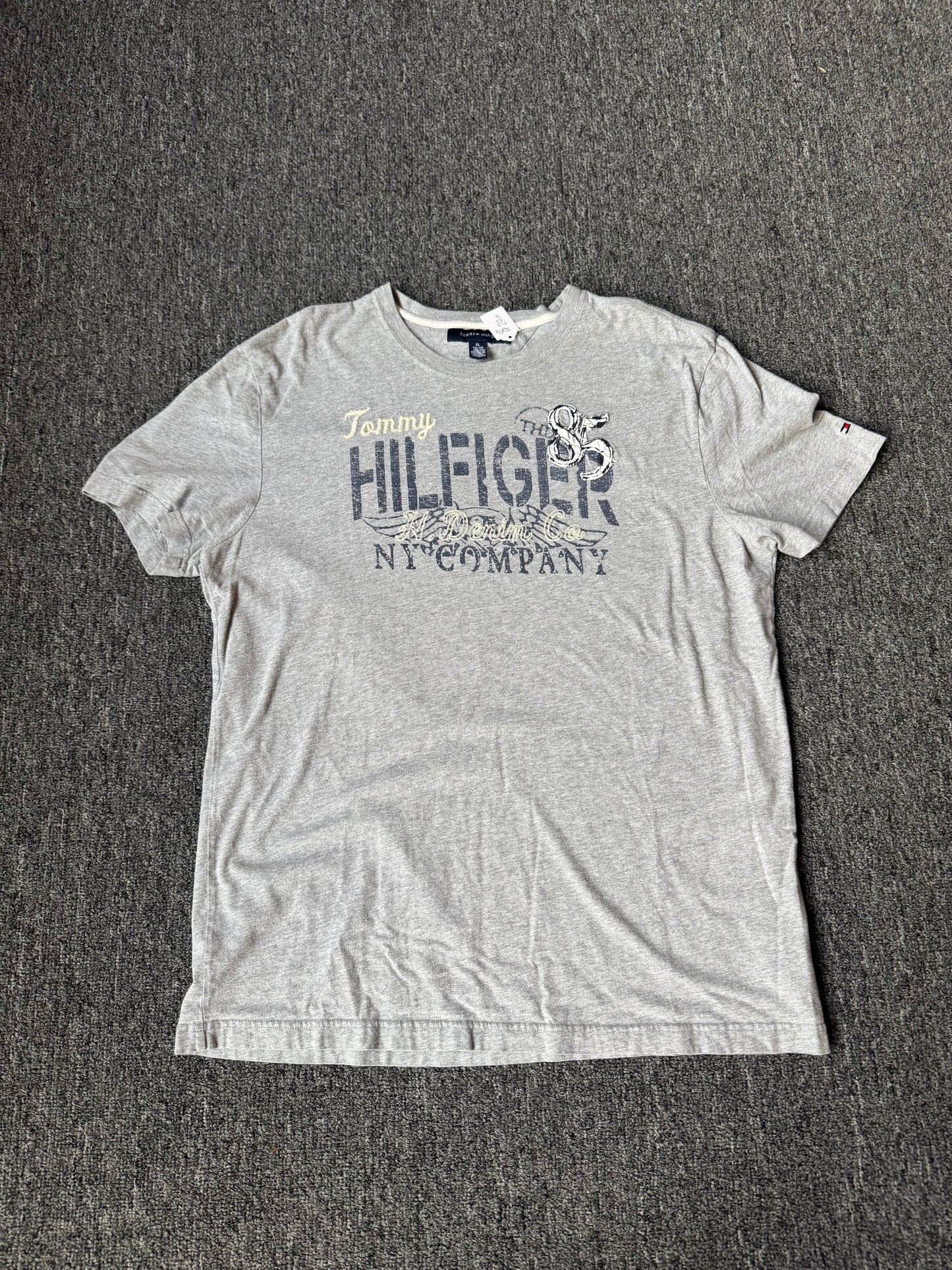 Light Grey Tommy Hilfiger Y2K Shirt (XL)