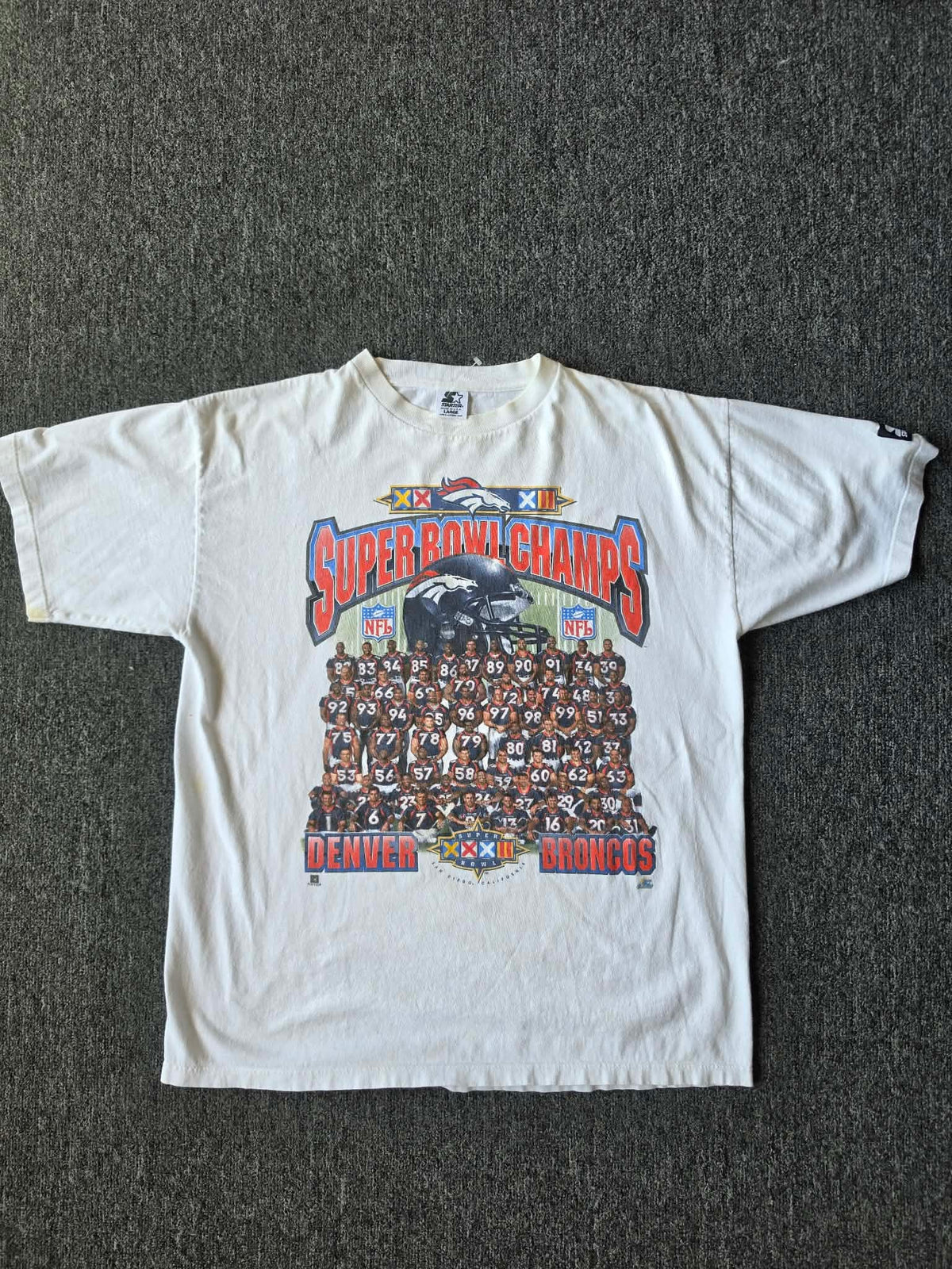 White Denver Broncos Super Bowl Shirt (L)