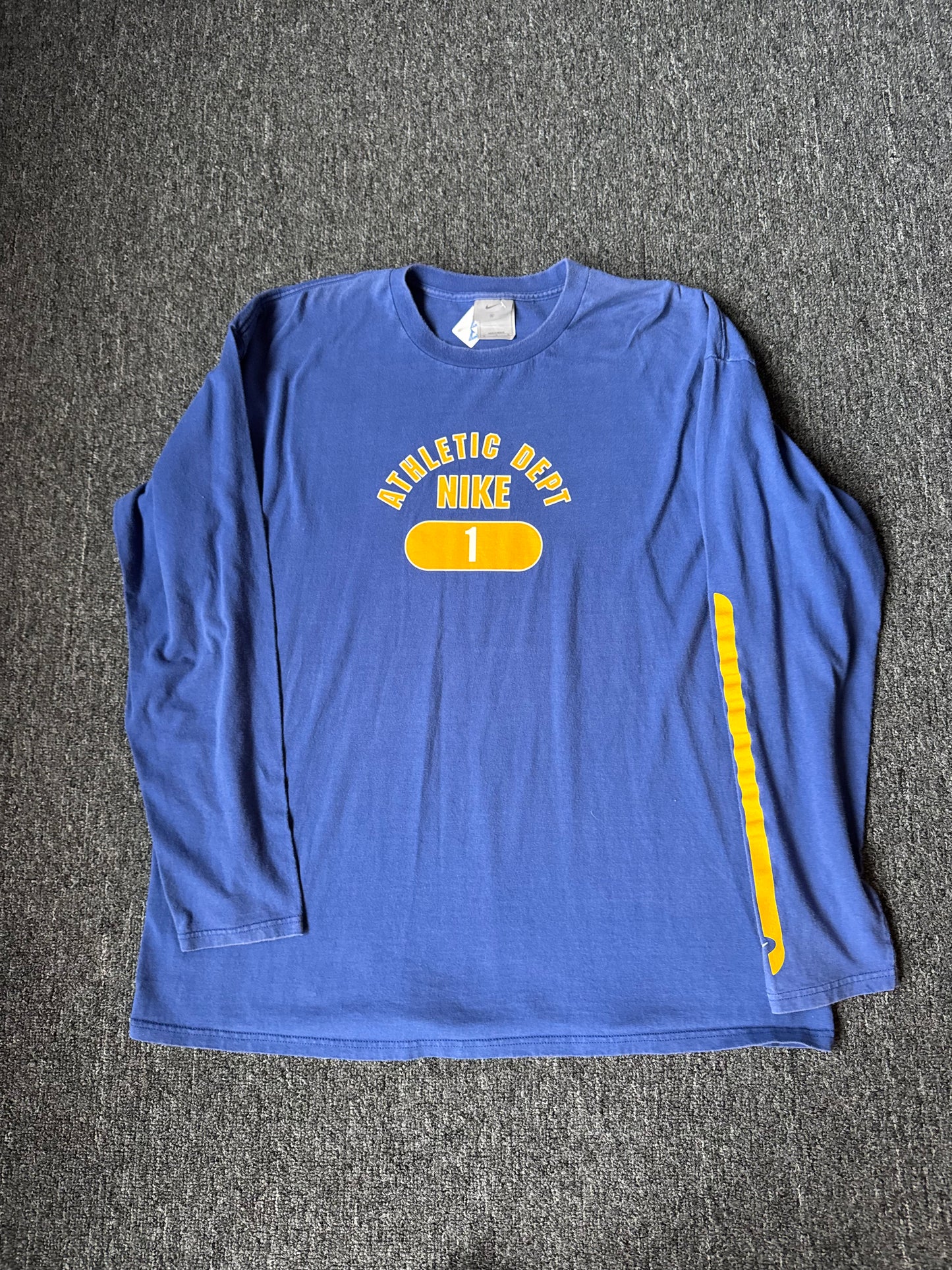 Y2K Blue Nike Long Sleeve Shirt (XL)