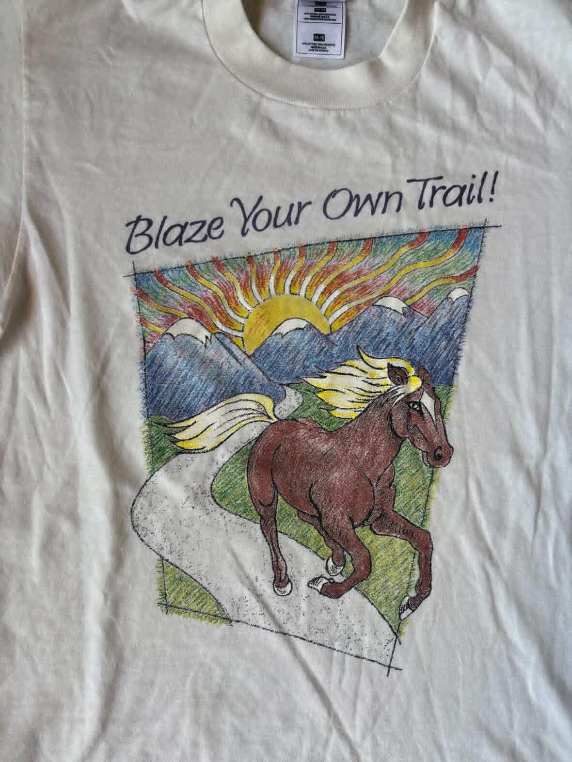 Blaze Your Own Trail Horses Nature Tee (S)