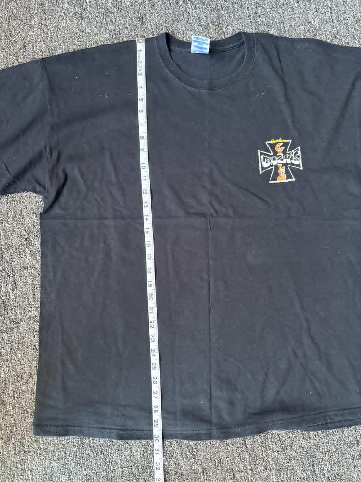 Dicks Last Resort Cycle "We've Got A Big One Between Our Legs" Funny Tee (2XL)