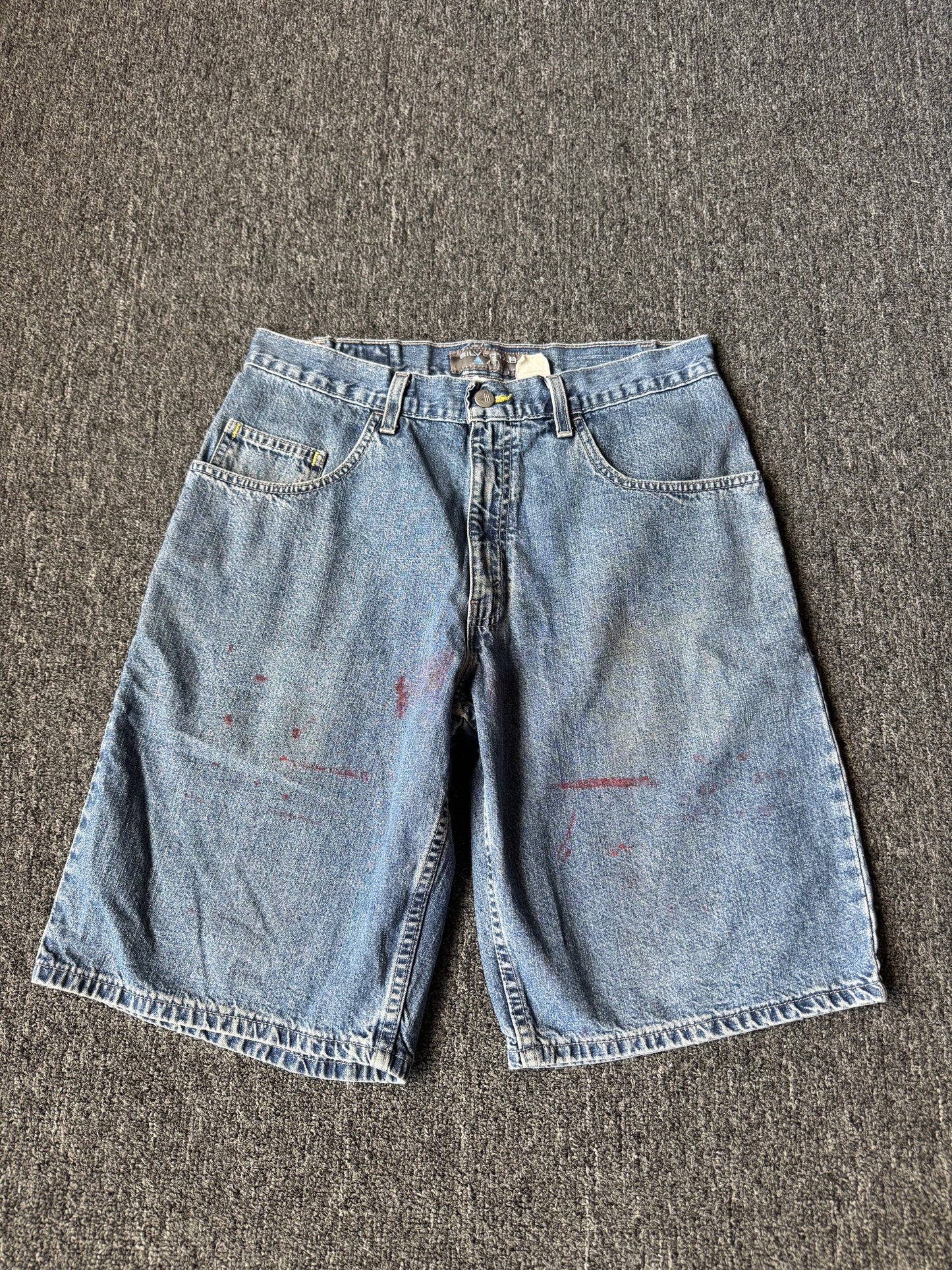 Silver Tab Levi’s Jorts (32)