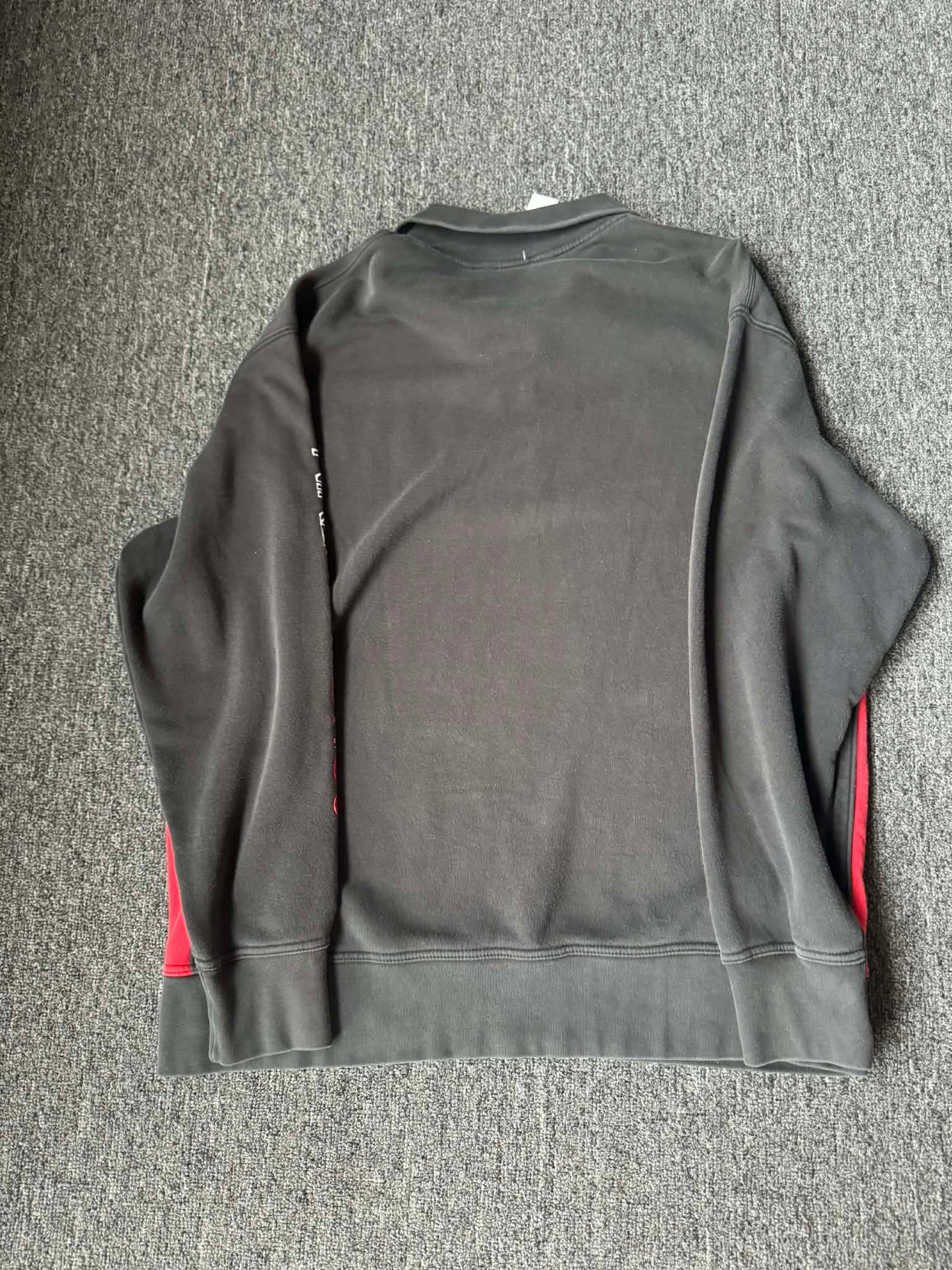 Nike Quarter Zip Faded Crew - No Tag- Fits like an XL