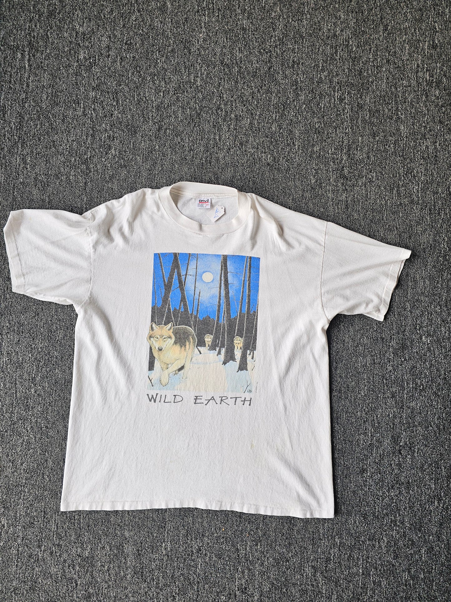 Wolf Wild Earth Nature 90s Tee (XL)